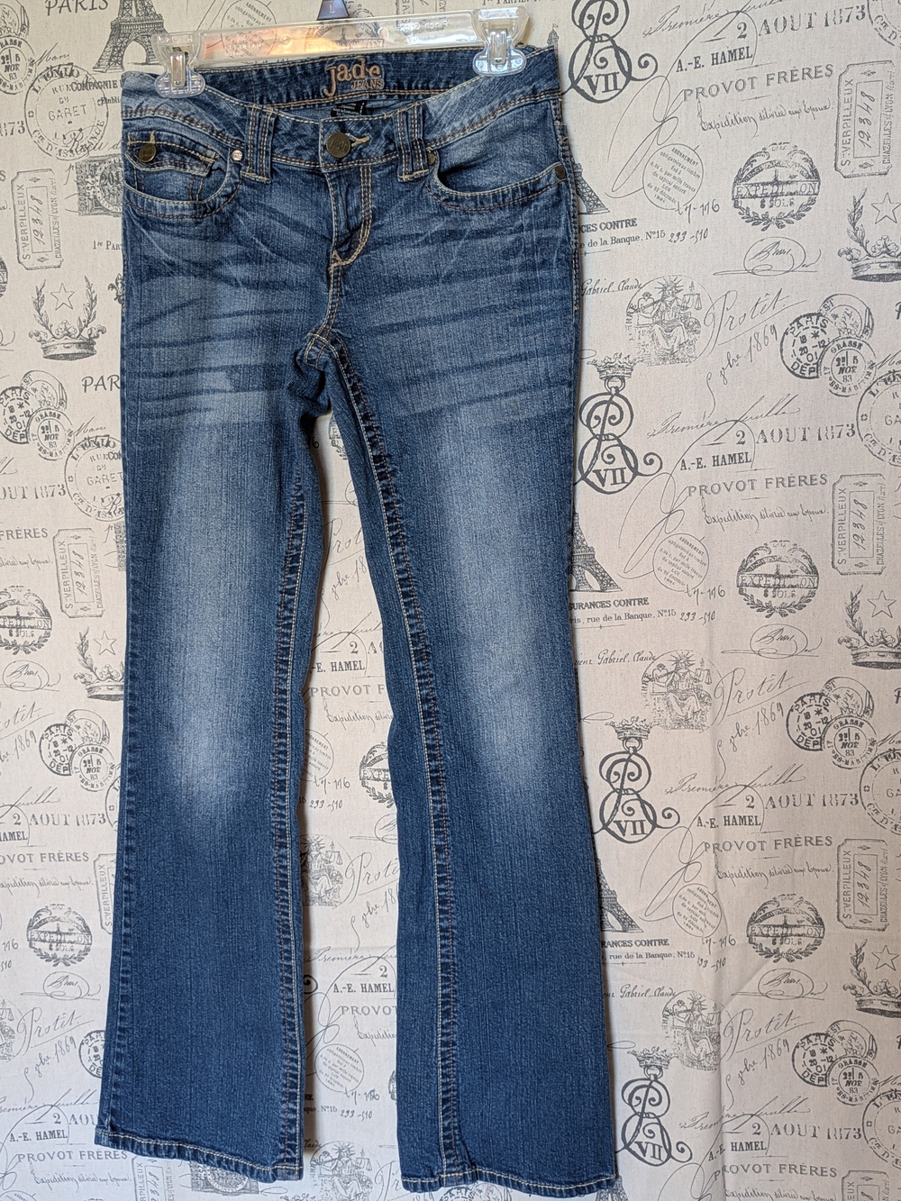Jade Classic Low Rise Faded Blue Flare/Boot Cut Jeans - Size 7/8